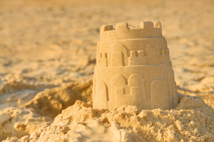 Teambuilding-sandcastle-building