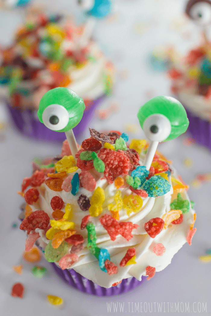 monster_ice_cream_cupcakes-010