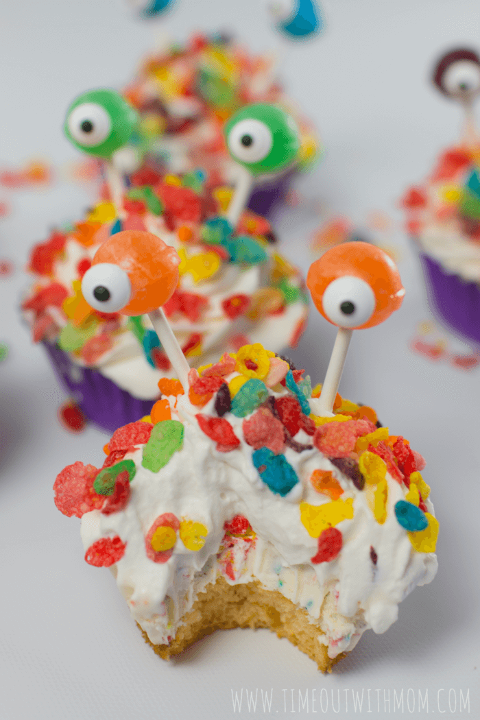 monster_ice_cream_cupcakes-012